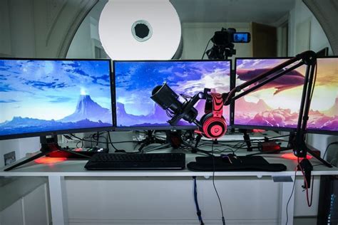 pewdiepie setup 2017.